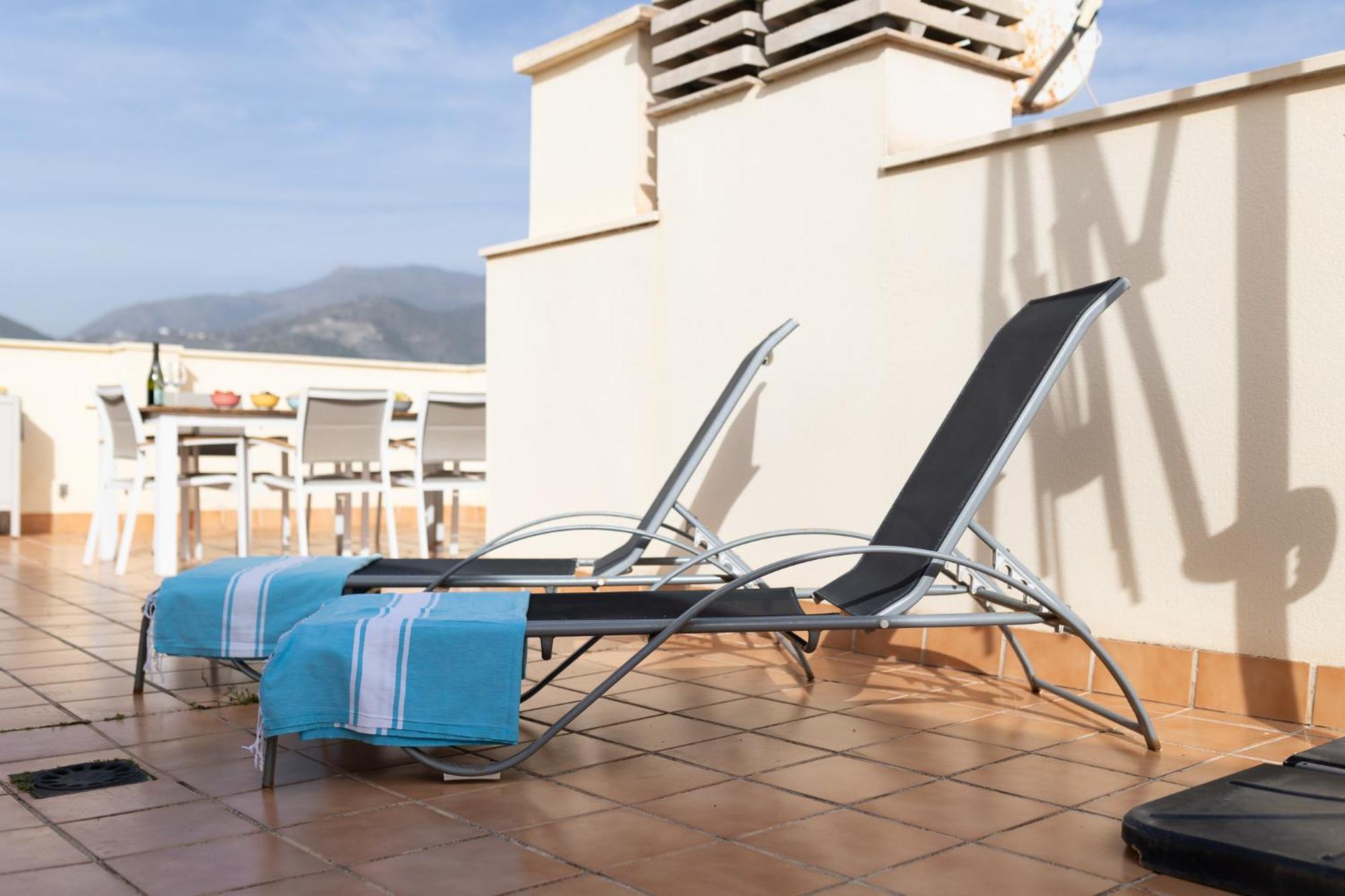 Blue Nautico - Penthouse With Stunning Views Of La Herradura Ла Херадура Екстериор снимка